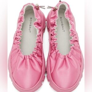 EUC Rombaut Boccaccio II Aura Ballet Flats in pink satin. Size 9